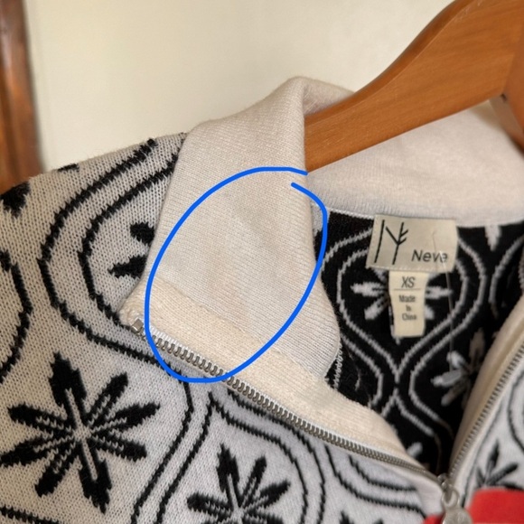 Never Fair Isle Snowflake Quarter Zip Knit Pullover Sweater Size XS - Picture 3 of 15